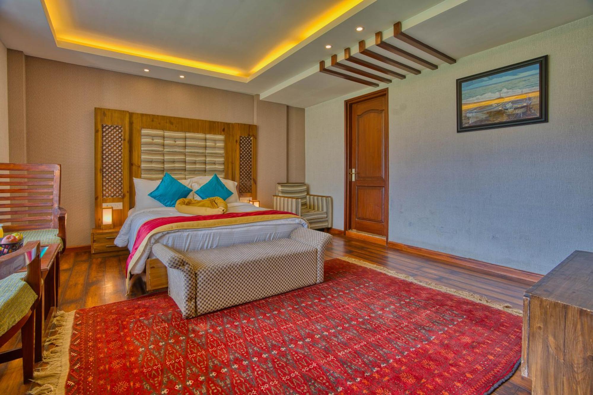 Golden Meadows Hotels & Resorts Sonāmarg Dış mekan fotoğraf